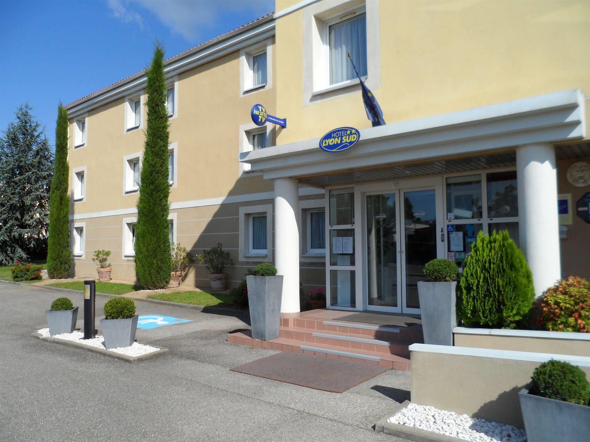 Hotel Lyon Sud, Pierre Benite, St Genis Laval エクステリア 写真