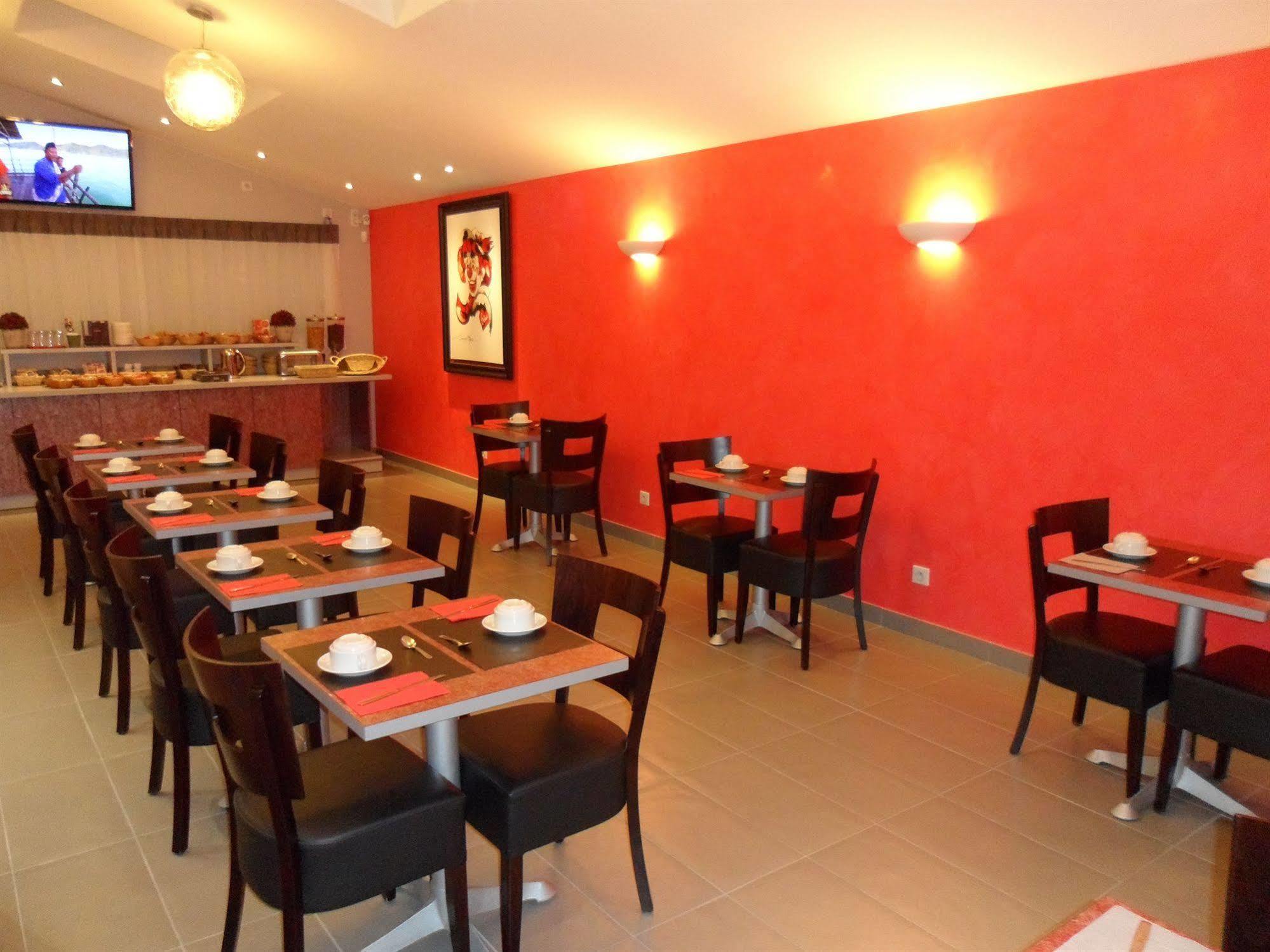 Hotel Lyon Sud, Pierre Benite, St Genis Laval エクステリア 写真