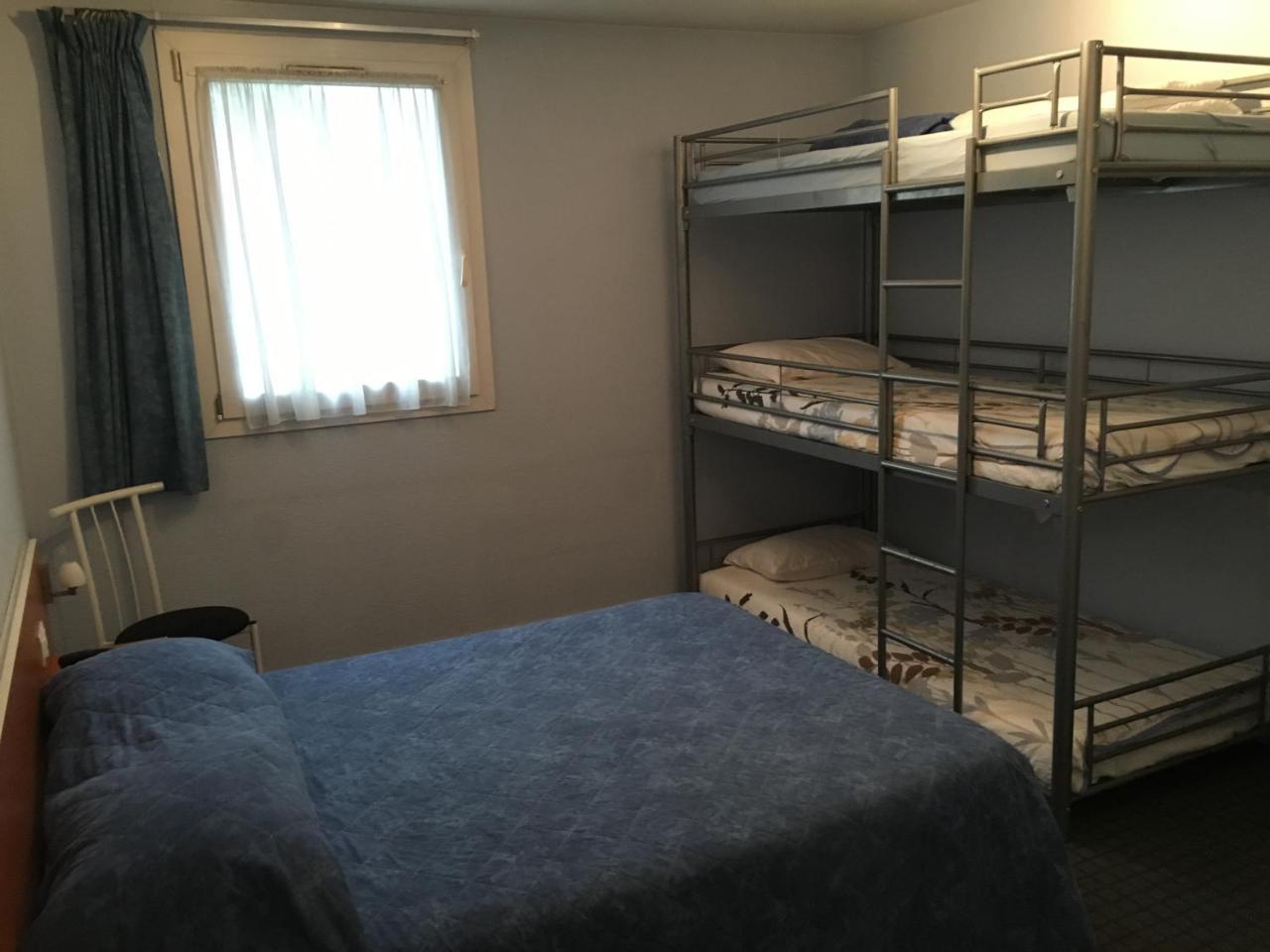Hotel Lyon Sud, Pierre Benite, St Genis Laval エクステリア 写真